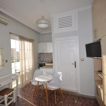 Chania * Chania (Crete)